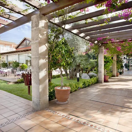 Mar Playa Mar & Hotel 4*